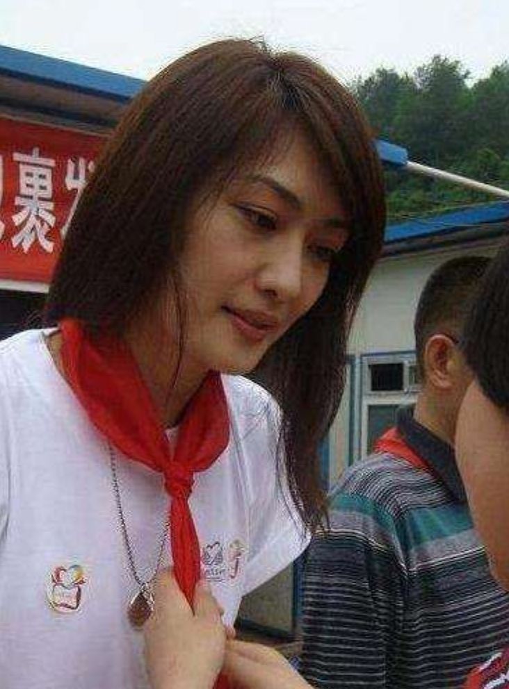 张庭|“最性感李莫愁”孟广美：被前任骗光家产，43岁嫁10亿身家老公