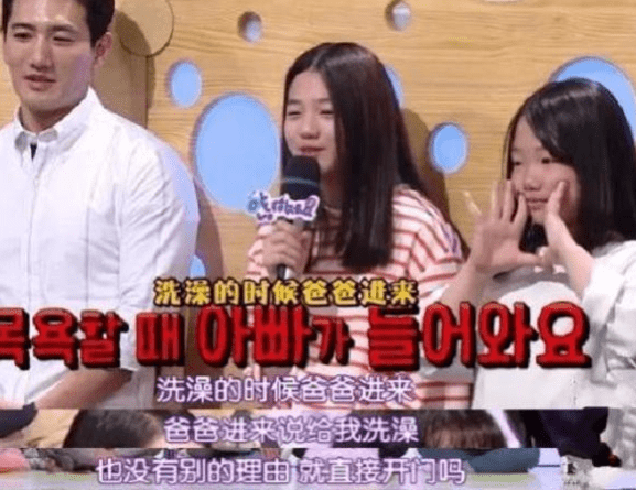 李嘉欣|李嘉欣当年跟8岁儿子一起洗澡，如今儿子怎样？或许“惨不忍睹”