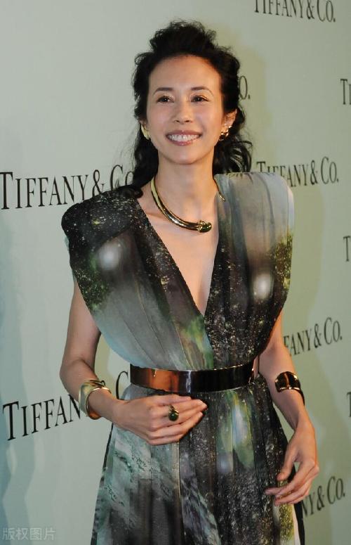 毛不易|网抑云2021年音乐奖榜单公布,毛不易获得:“超级歌手”!