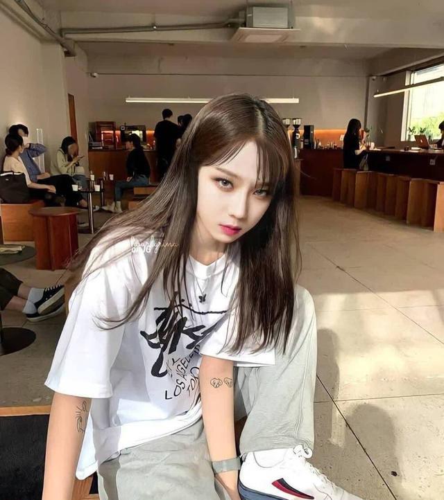 周锐|aespa不开麦不代表没有实力，可有实力而不开麦，那就是态度问题