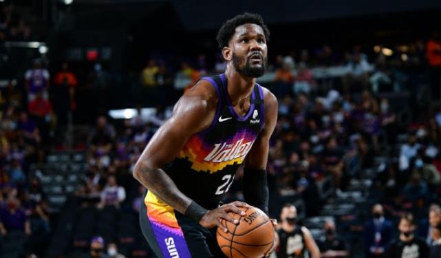 吴浩南说育儿|保罗偷走艾顿双20细节：求裁判篮板算给队友 赛后第一时间道歉