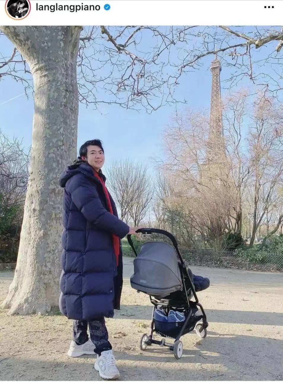 吉娜·爱丽丝|郎朗吉娜外出溜娃!吉娜穿紧身衣身材傲人,郎朗却胖得似发面馒头,真该减肥了