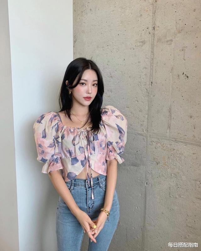 穿衣搭配|夏天上班怎么穿？这4个搭配思路送给你，简约精致又时髦