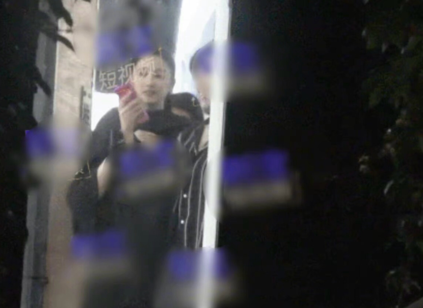 关晓彤|鹿晗连续5年为关晓彤庆生,文案精简超低调,网友喊话快结婚