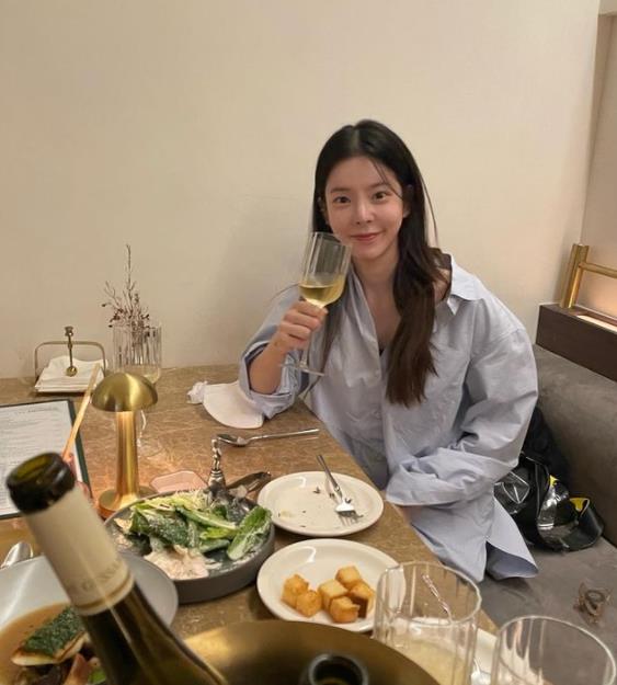 情侣|粉丝反弹压力大！9组“见光死”韩星情侣，这对认爱2星期就分手！