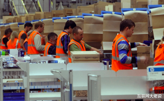 亚马逊|残酷的职场！亚马逊高管自曝：因实行末位淘汰，会招聘一些冤大头