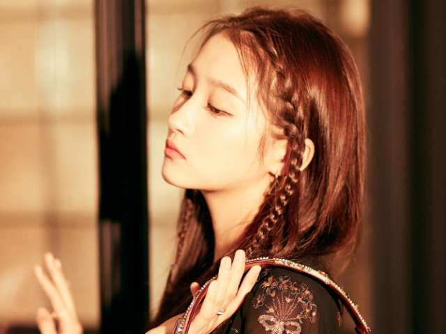 毛晓彤|女演员网络影响力排行榜，毛晓彤第3，榜首是颇具热度的她