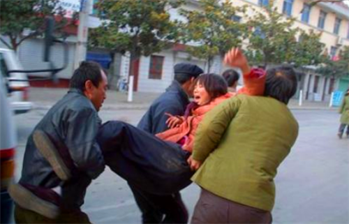 温故淮史 80年代，女研究生王莲被拐到山东，被村民关了71天，获救后怎样了