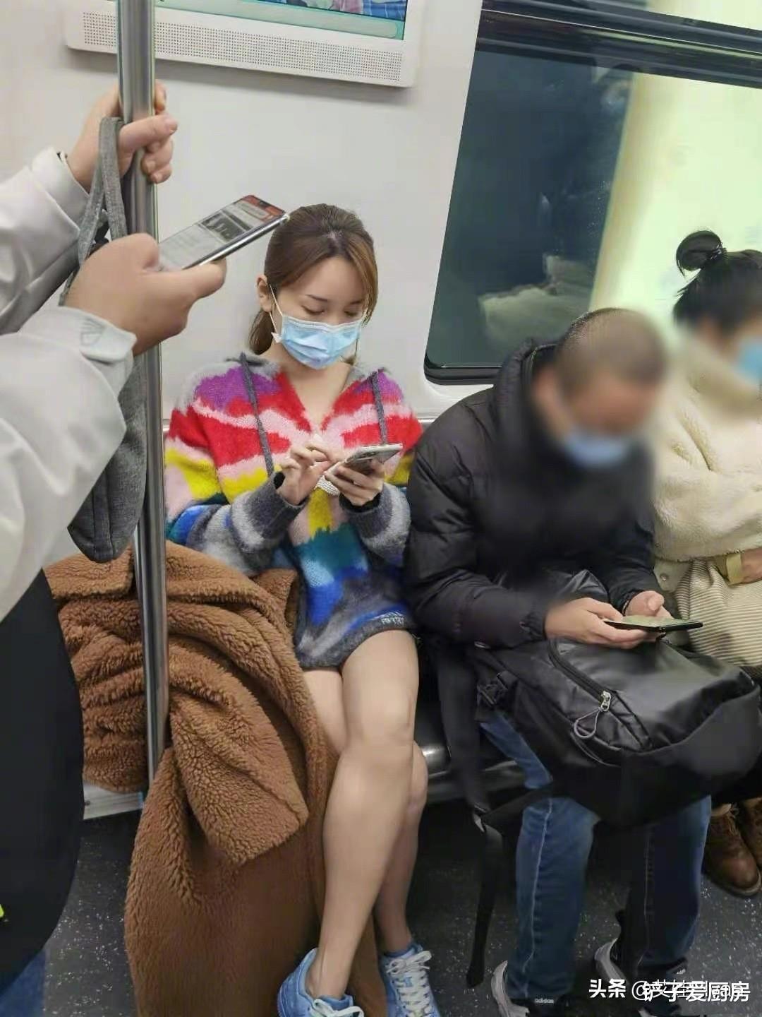 玉米|金莎坐地铁时被偶遇，身高166才90斤，看她减肥餐，难怪会瘦