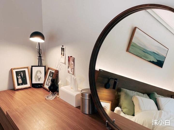 新老房89平，全屋猪肝红的地板，开放式厨房一个顶三！太精致了