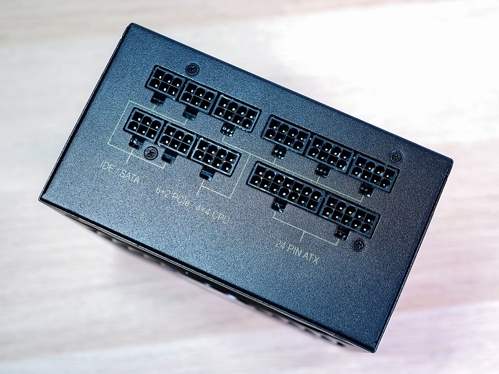 |坚守win10不升级,搭11代末班车,攒漂亮的ARGB主机