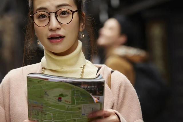 刘海|还在追求瓜子脸？真是年少不知“圆脸”香