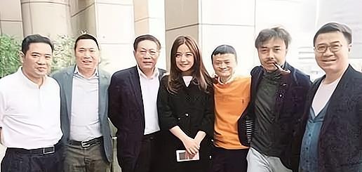 赵薇|起底赵薇“凉凉”始末：关于她的事，一件比一件大