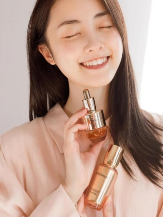 护肤 秋冬护肤,补水保湿才是重点!4款平价好用的“精华”,别错过