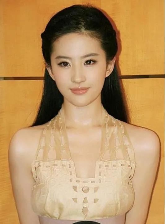 国籍|30位明星已经加入外国国籍，以后想在中国舞台上捞钱越来越难了，您们觉得呢？