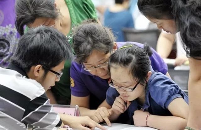 小米粒妈咪|这几个专业毕业“温饱”都难？学生：毕业相当于事业，谨慎选专业