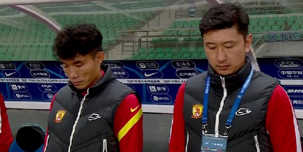 中超|收视率低迷！京粤大战国安1-0险胜广州队，张玉宁送郑智开门黑