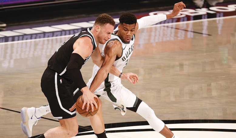 篮网队|篮网延续两大神迹！纳什用人遭质疑：垃圾时间也不撤下主力