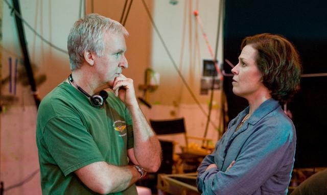 于谦|《阿凡达》重映，立马把国产电影的蒙羞布扒个精光？我呸