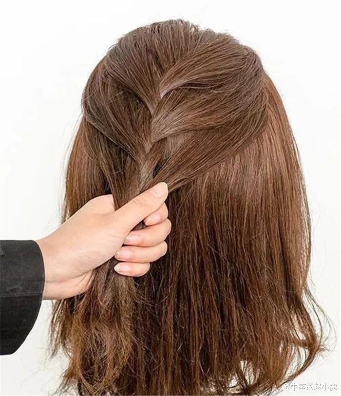 运动|2021年流行“短发扎一半”，减龄满分，承包春夏的美