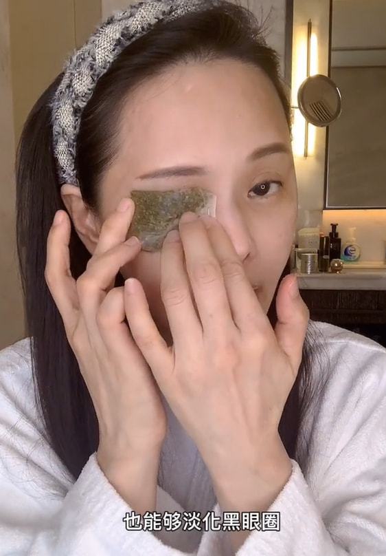 伊能静|53岁伊能静素颜出镜，皮肤白皙紧致，状态良好承认割过眼皮