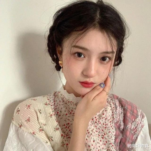 洗面奶 刚打湿脸就用洗面奶？难怪肌肤变得粗糙，来看看正确的洁面步骤！