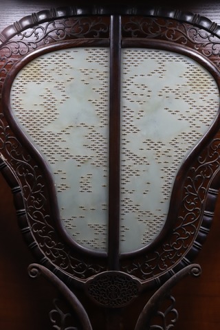 和田玉籽料|和田玉籽料“仙女宫扇”摆件