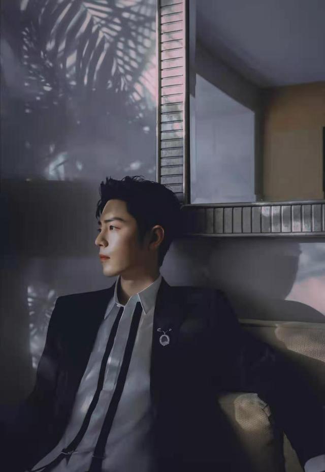 刘德华|刘德华开通首个社交账号，在线寻找新搭档，肖战抢前排获天王回复