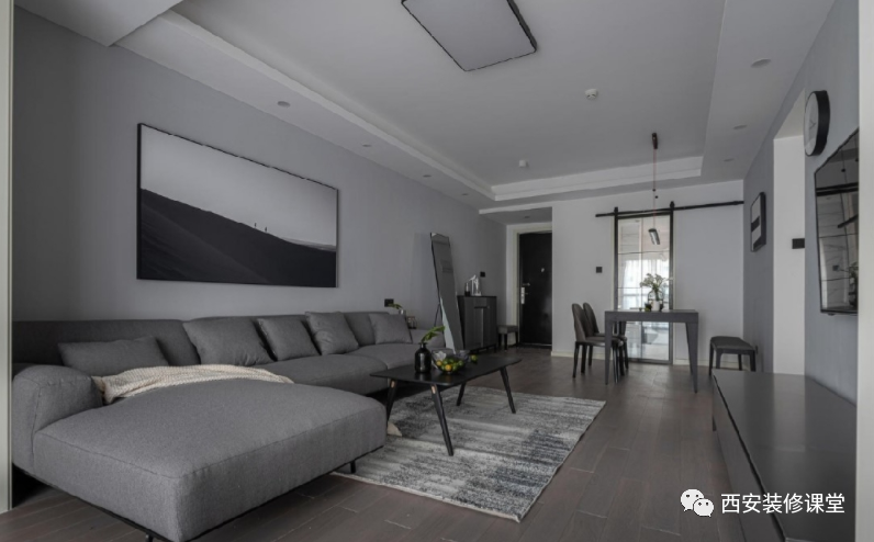 |110㎡三室，黑白灰冷酷婚房