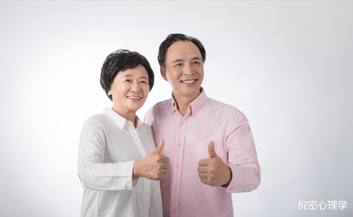 倪密心理学 60岁大妈哭诉:嫁给一个凤凰男丈夫,开始很满意,后面很痛苦