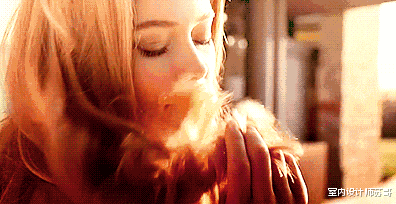 洗衣服时，用洗衣液还是洗衣粉？很多人都用错了，难怪越洗越脏