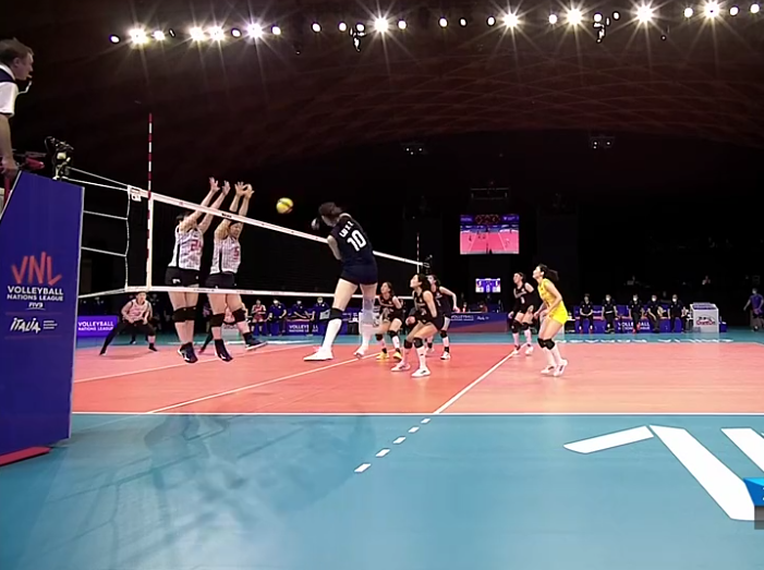 日本隊|中國女排0-3慘敗日本！張常寧上場連丟6分略尷尬，郎平卻鎮定自若