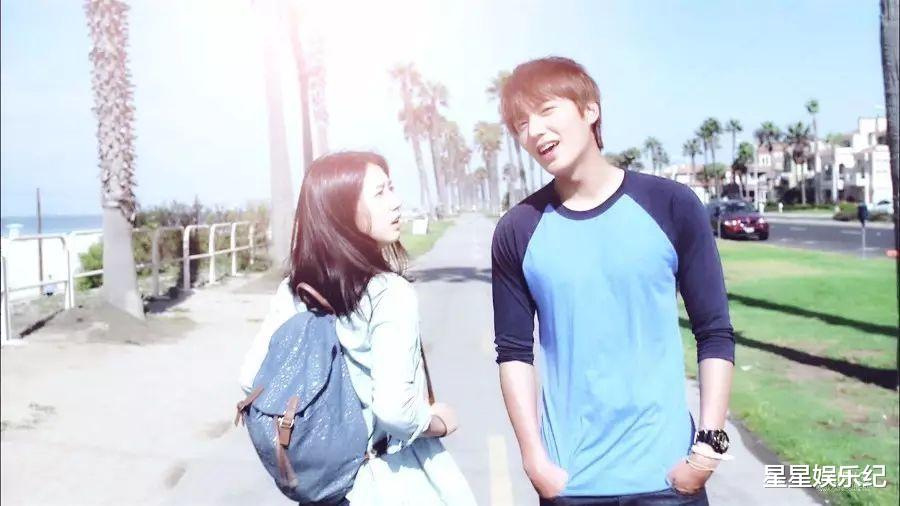 李敏镐|李敏镐时隔八年重回美国《继承者们》拍摄地，引发剧迷集体回忆杀