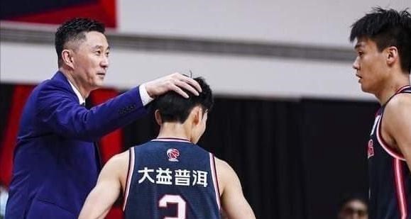 广东男篮|辽宁小将进入广东集训队，曲绍斌北上寻找好苗子