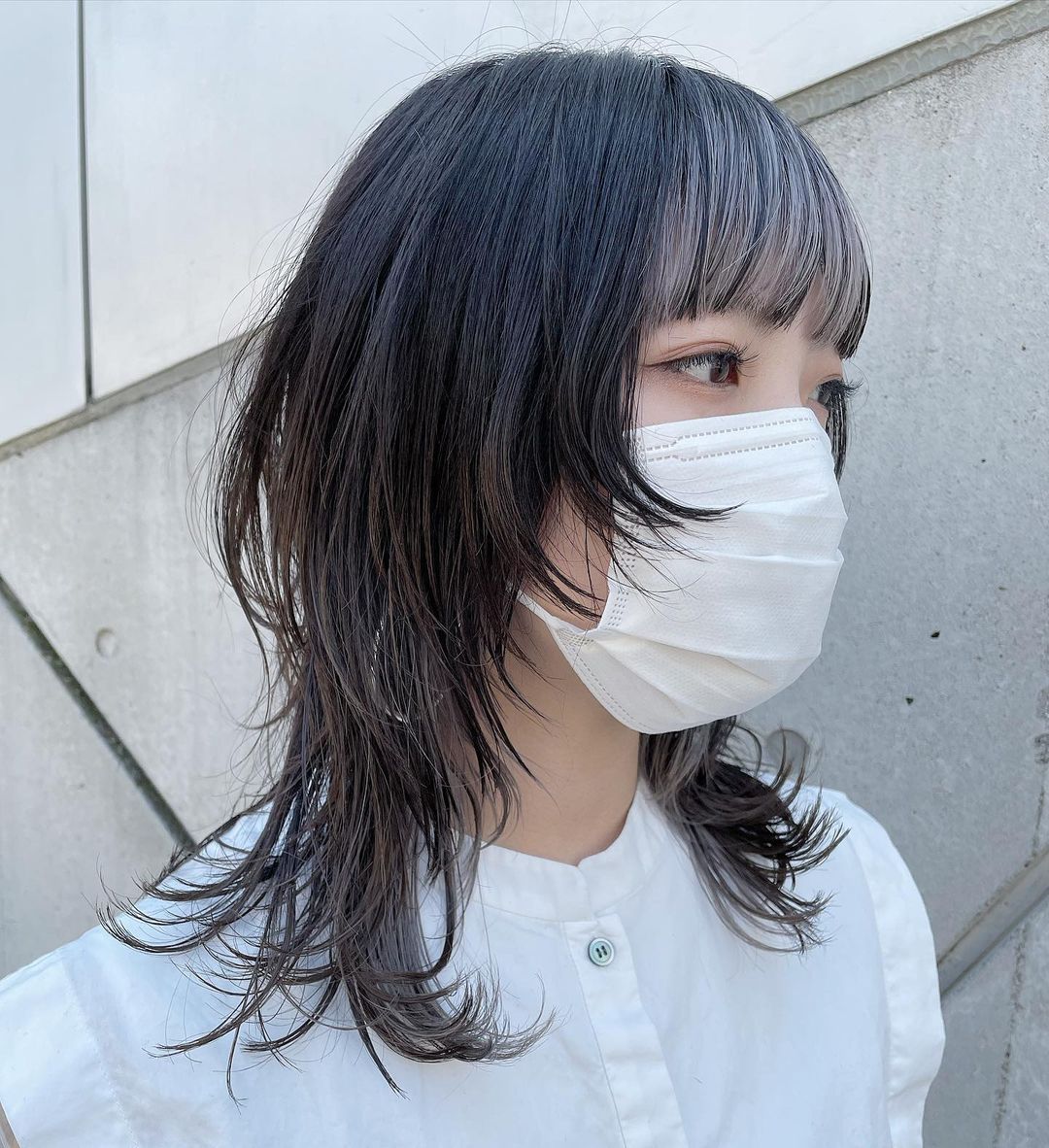 短发 4种人气发型，烫卷剪短染色扎发都很美，元旦发型你会怎么做