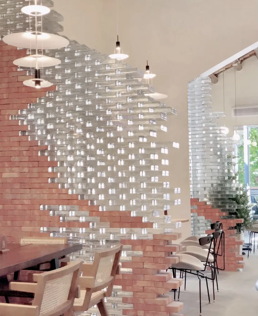 装修设计大全|超仙玻璃砖，一秒拉开和邻居家的时尚距离！