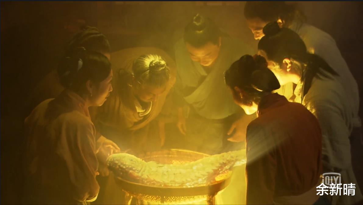 余新晴|《妈祖》里的卢家阿伯：贪财卖神鱼惹大祸，不是你的财半分沾不得