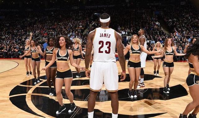 啦啦队|NBA啦啦队穿着暴露是不是对女性的侮辱？