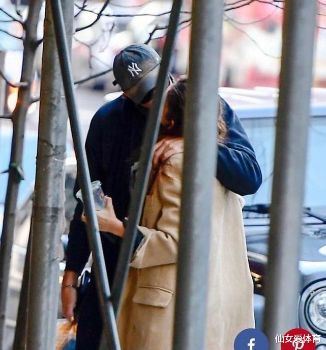 好莱坞|分手超模、秒恋星二代网红？好莱坞97年鲜肉遭群嘲：靠女人上位