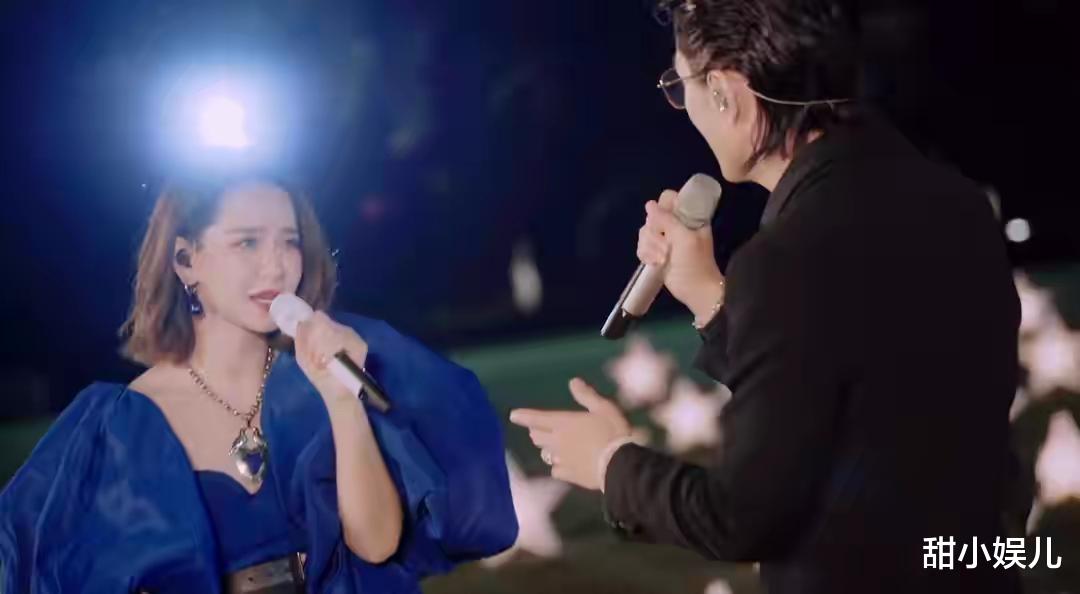 芒果台|看了隔壁家晚会,才明白芒果台为何凉凉:嬉皮笑脸不好使了