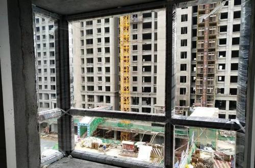 |先铺瓷砖还是先装窗户？了解这些，解决你的困扰