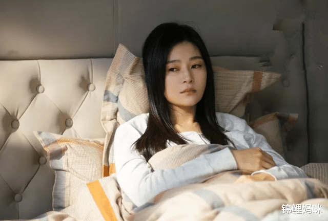 锦鲤妈咪|400万换不来女儿的探视权,陈娇蕊的“月子仇”,究竟从何而来?