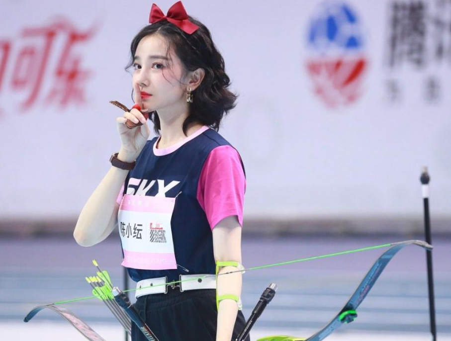 陈小纭|陈小纭近照脸部变化大！侧脸线条凹凸不平，看清她的回应：心疼了