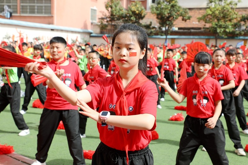 顶端潢川 潢川县逸夫小学第三届体育节隆重开幕