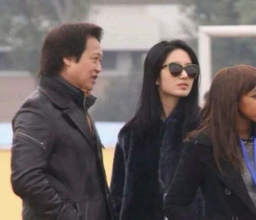 杨采钰|杨采钰：陈金飞不是我干爹，是我丈夫，不信问刘亦菲