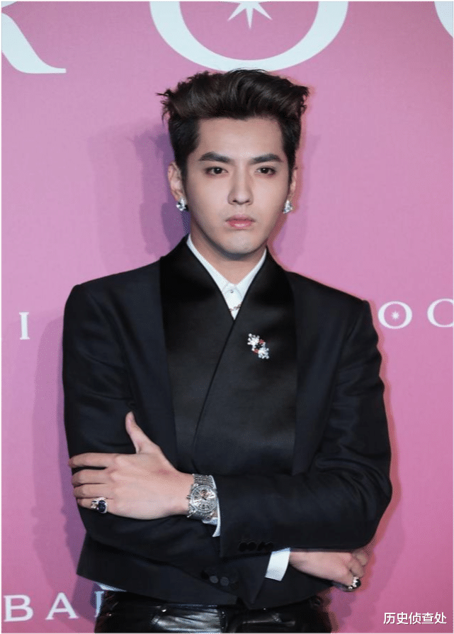 吴亦凡|吴亦凡粉丝扬言“劫狱”，中央重磅发声！资本闻风逃离：他跟我们没任何关系！