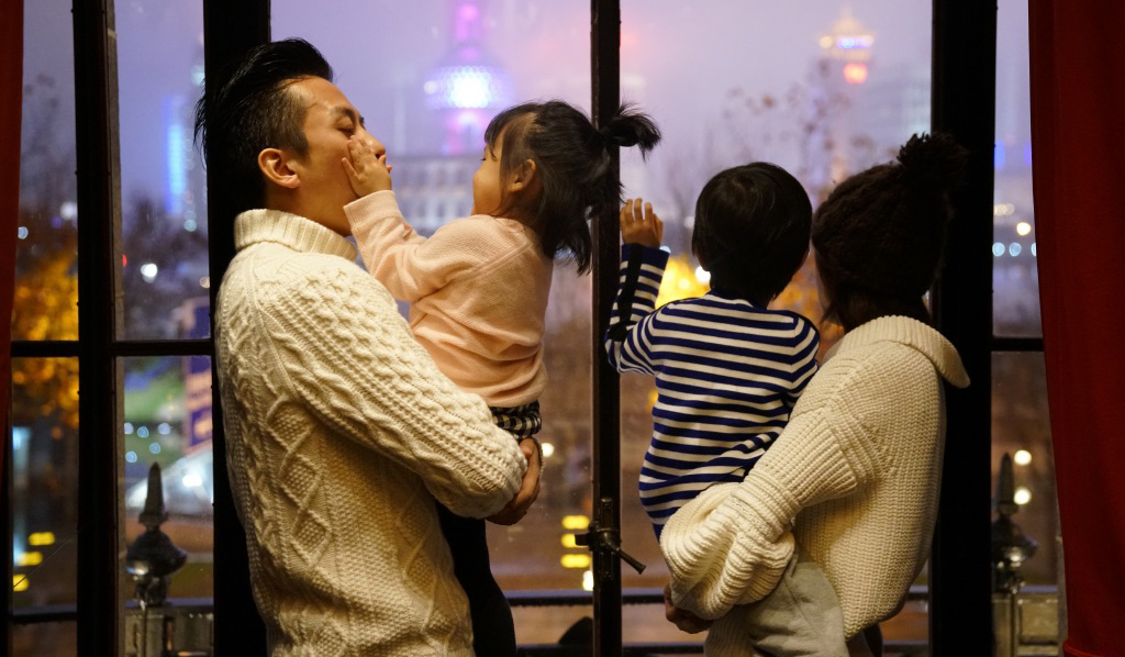 孙俪|不拍戏就不见踪影，拒绝参加综艺的孙俪，打了多少明星的脸？