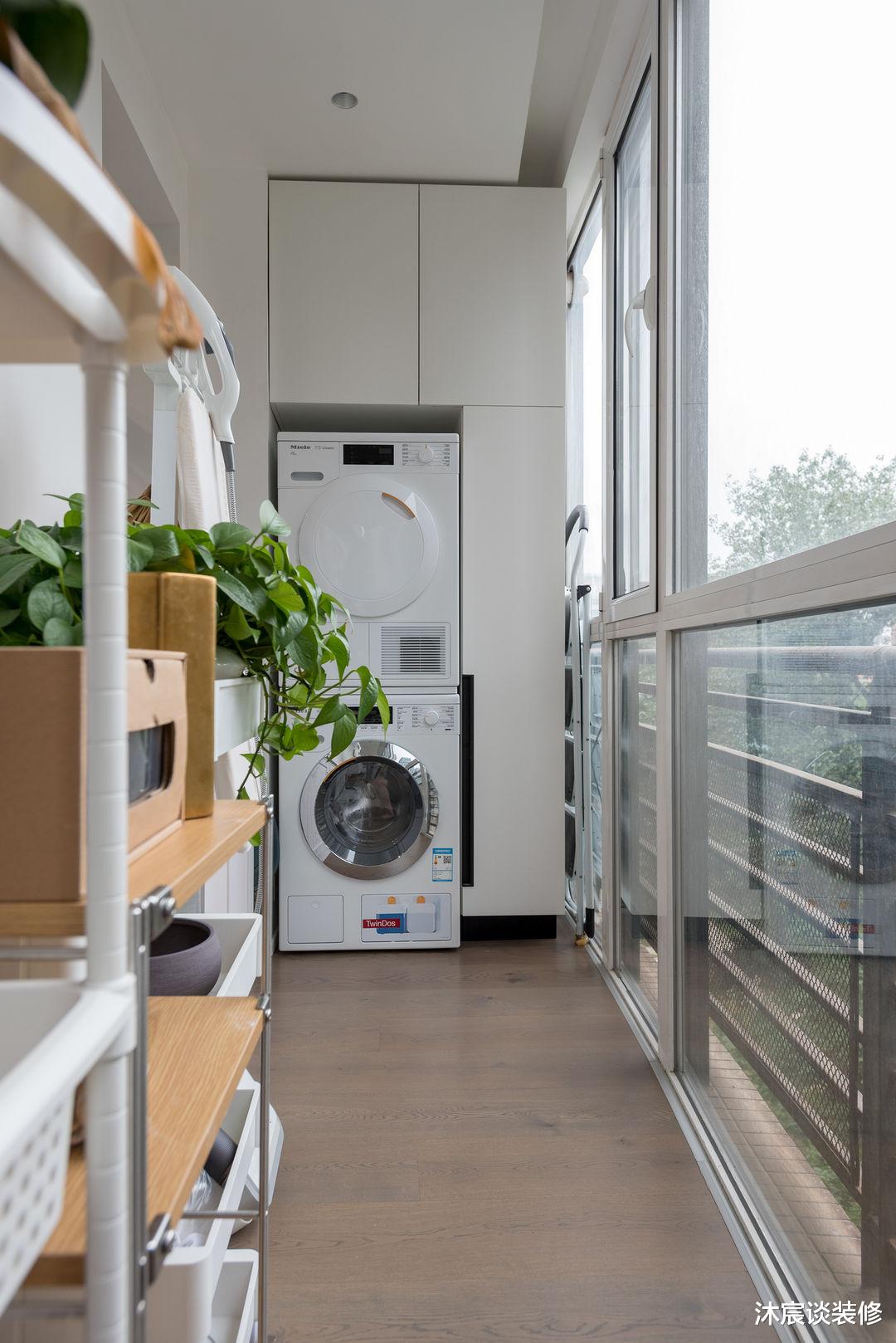 沙发|再装修我就像她家这样设计，重心不在电视和沙发上，室内豁然开朗