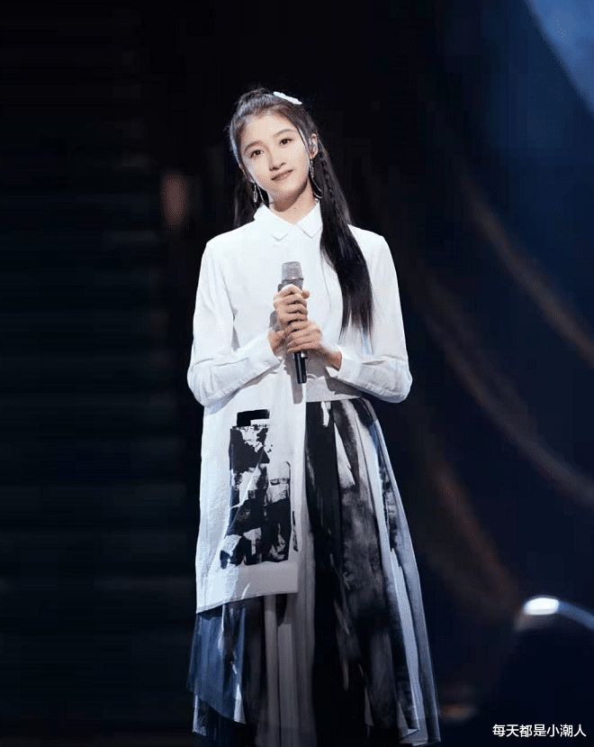 关晓彤|关晓彤水墨国风造型