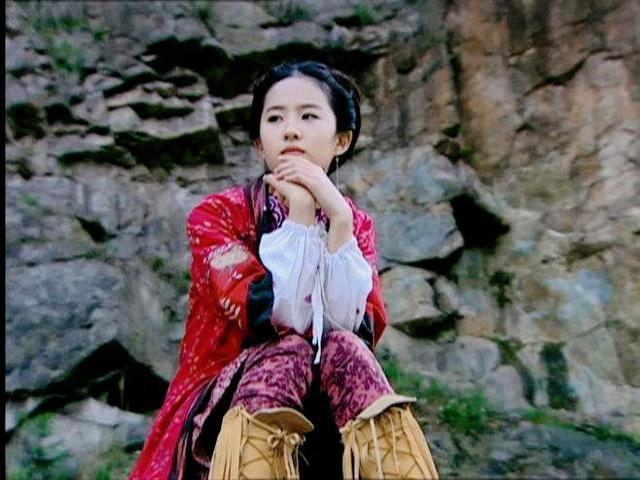 沈腾|当女明星撞衫时，林心如次次都输，52岁的陈红却赢了32岁的景甜